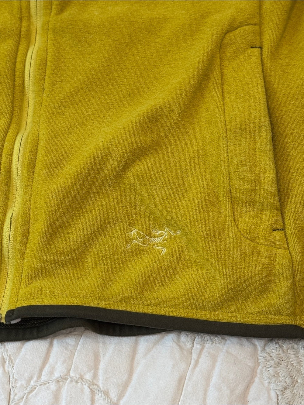 Arc'teryx large wm’s Yellow-khaki Green Full-Zip Fleece Jacket - Picture 3 of 16